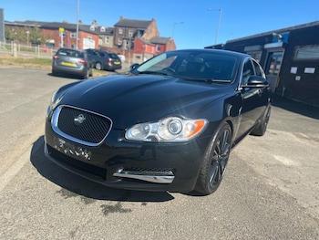 Used Jaguar XF 2010 for sale - 75511836: Photo