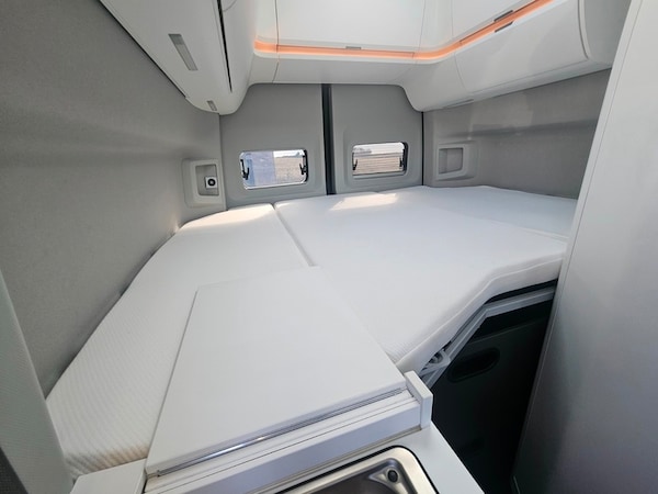 Used Volkswagen California 2020 for sale - 76057189: Photo 16