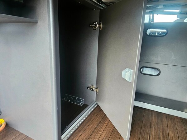 Used Volkswagen California 2020 for sale - 76057189: Photo 6