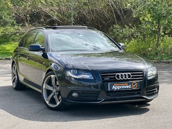 Used Audi A4 2010 for sale - 76436251: Photo