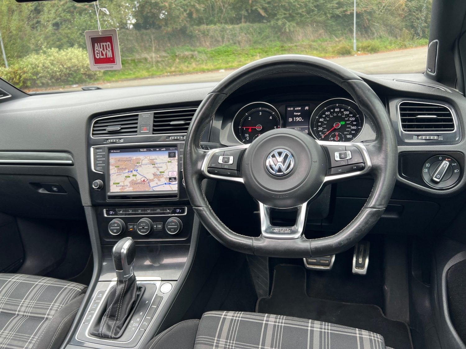 Used Volkswagen Golf 2016 for sale - 76206160: Photo 17