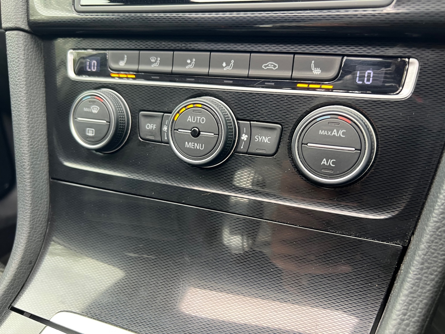 Used Volkswagen Golf 2016 for sale - 76206160: Photo 7