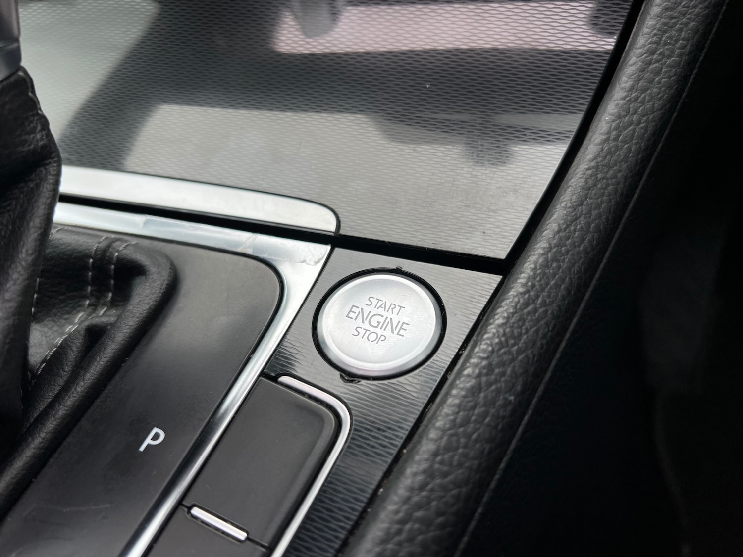 Used Volkswagen Golf 2016 for sale - 76206160: Photo 8