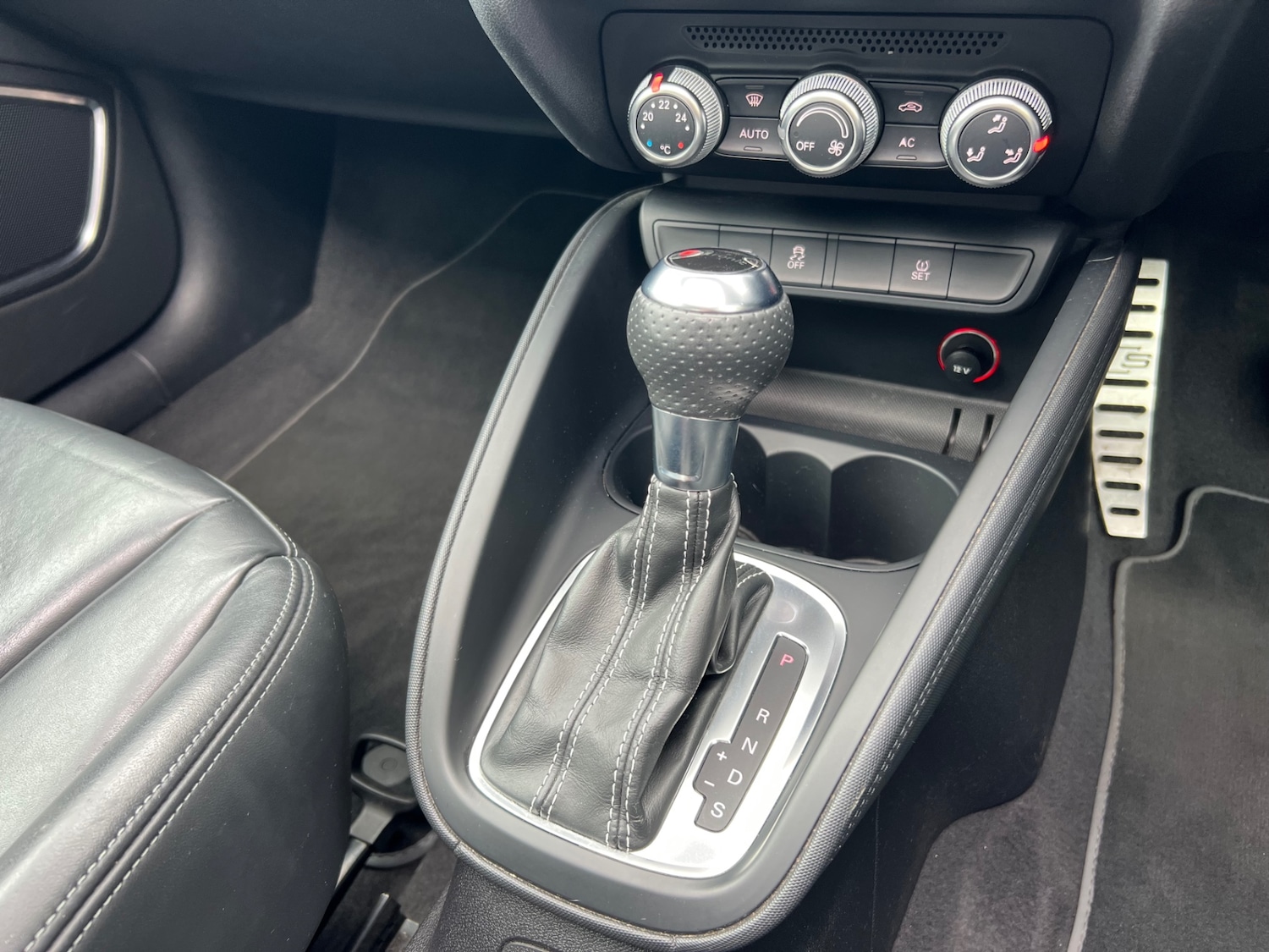 Used Audi A1 2012 for sale - 76206149: Photo 6