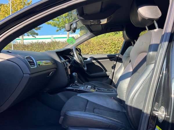 Used Audi A4 2012 for sale - 75146189: Photo 3