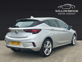 Used Vauxhall Astra 2017 for sale - 79220701: Photo