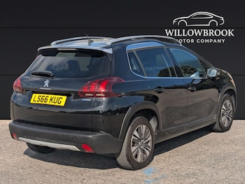 Used Peugeot 2008 2016 for sale - 79504402: Photo