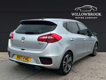 Used Kia Ceed 2017 for sale - 79684105: Photo