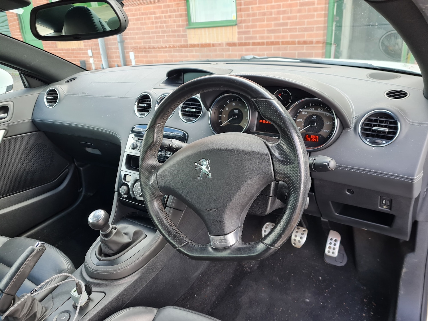 Used Peugeot RCZ 2011 for sale - 77998420: Photo 11