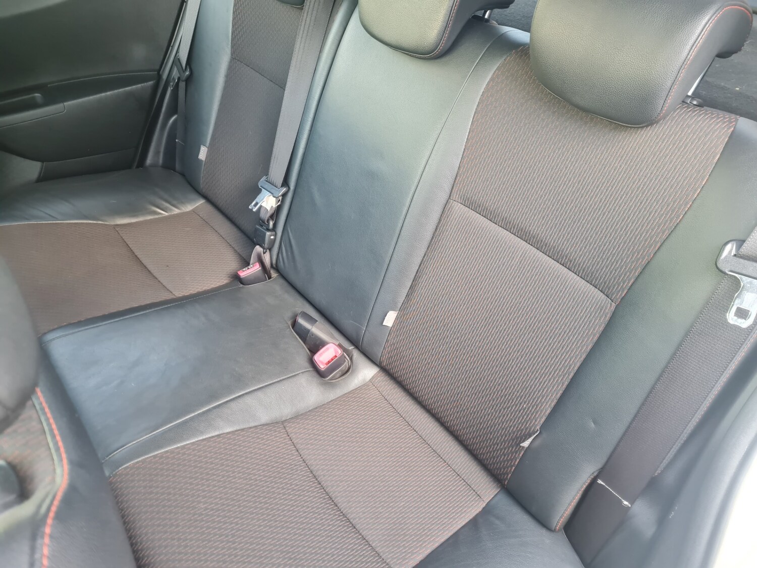 Used Toyota Yaris 2012 for sale - 76602752: Photo 16