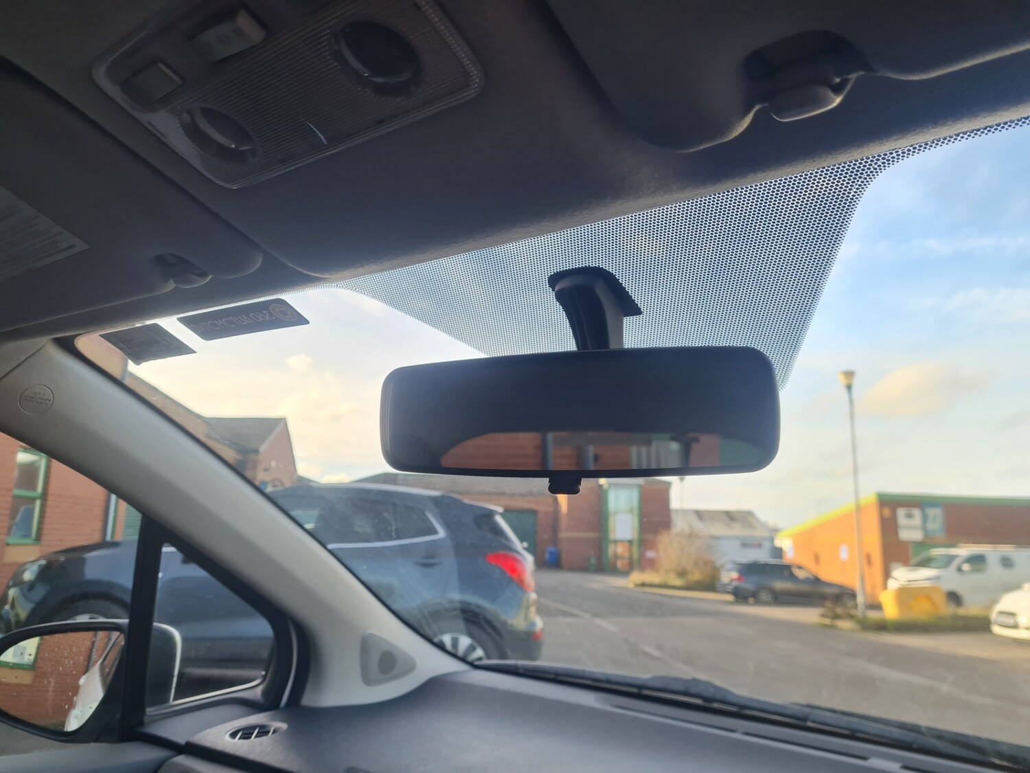 Used Toyota Yaris 2012 for sale - 76602752: Photo 29