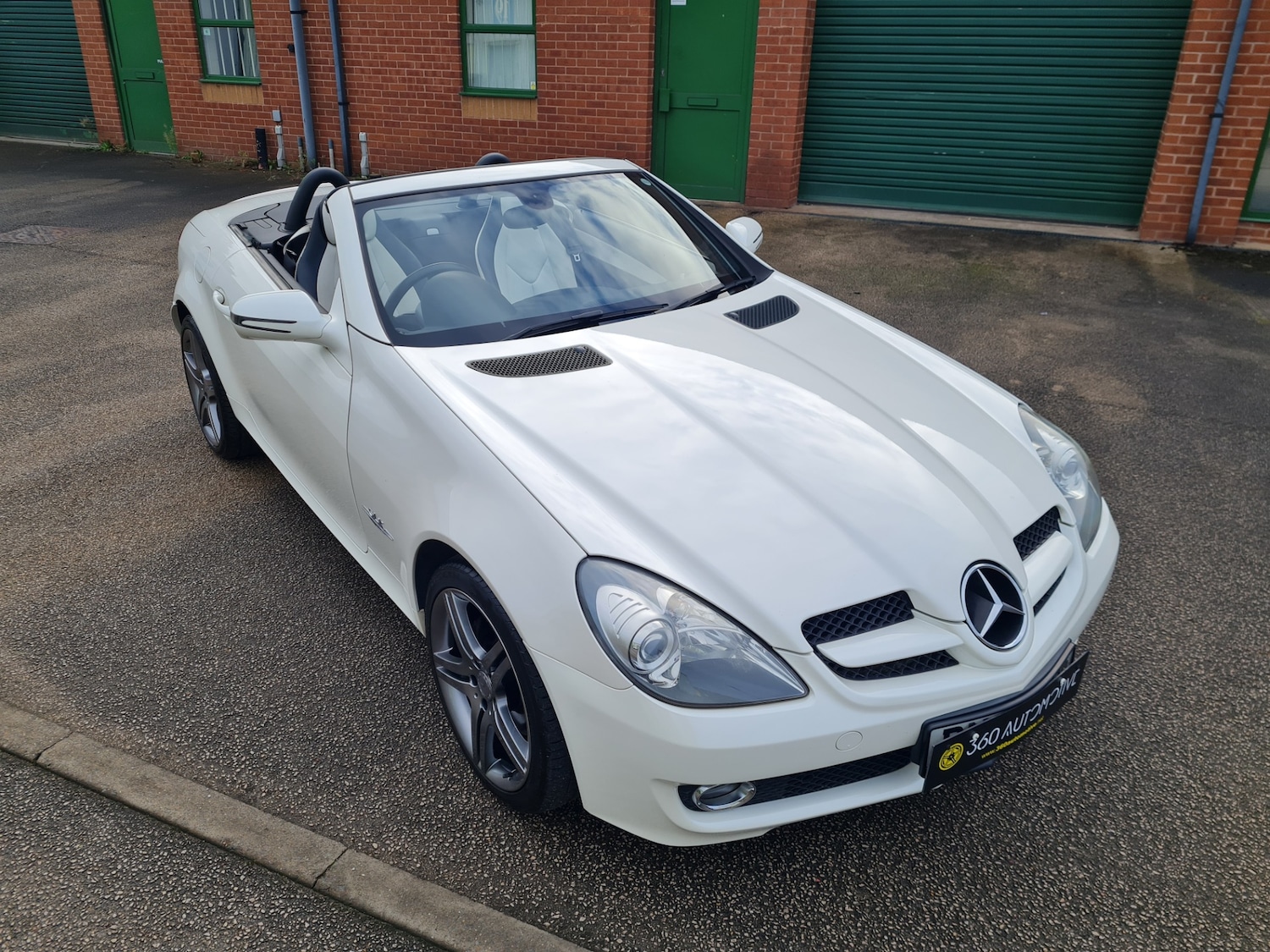 Used Mercedes-Benz SLK 2009 for sale - 75996675: Photo 21