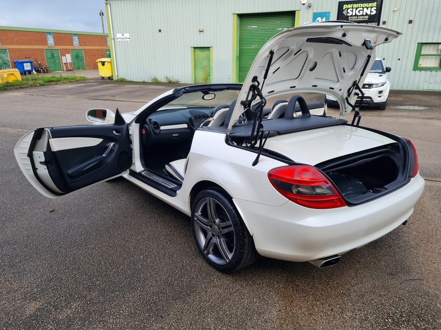 Used Mercedes-Benz SLK 2009 for sale - 75996675: Photo 33