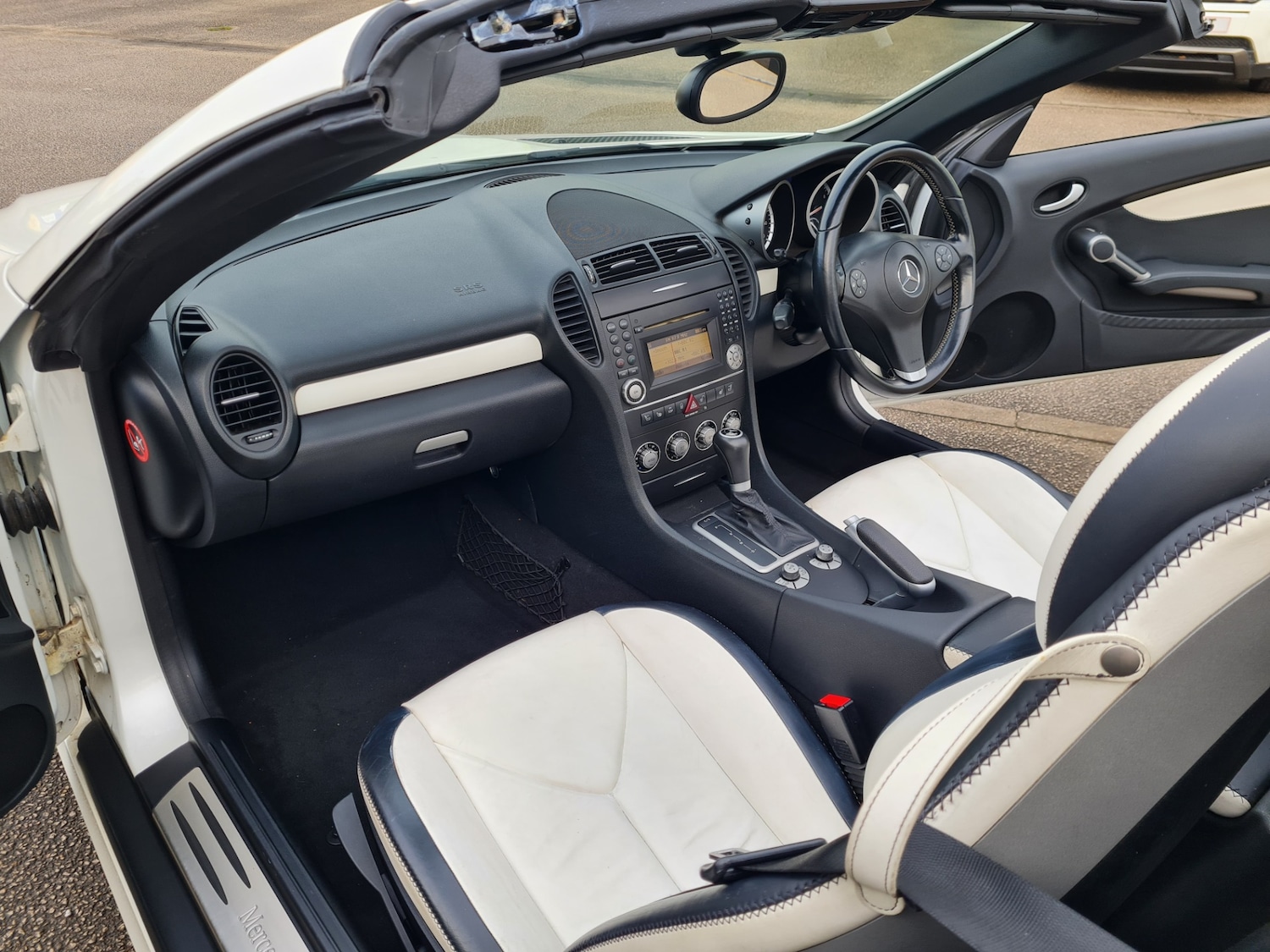 Used Mercedes-Benz SLK 2009 for sale - 75996675: Photo 40