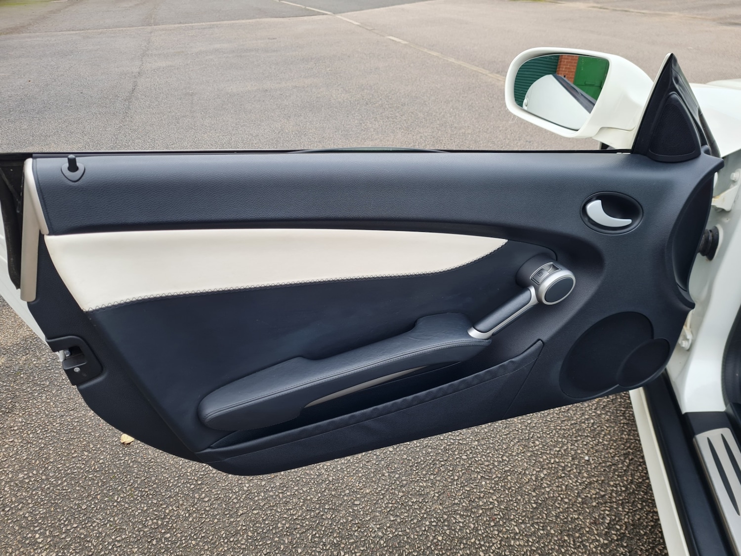 Used Mercedes-Benz SLK 2009 for sale - 75996675: Photo 47