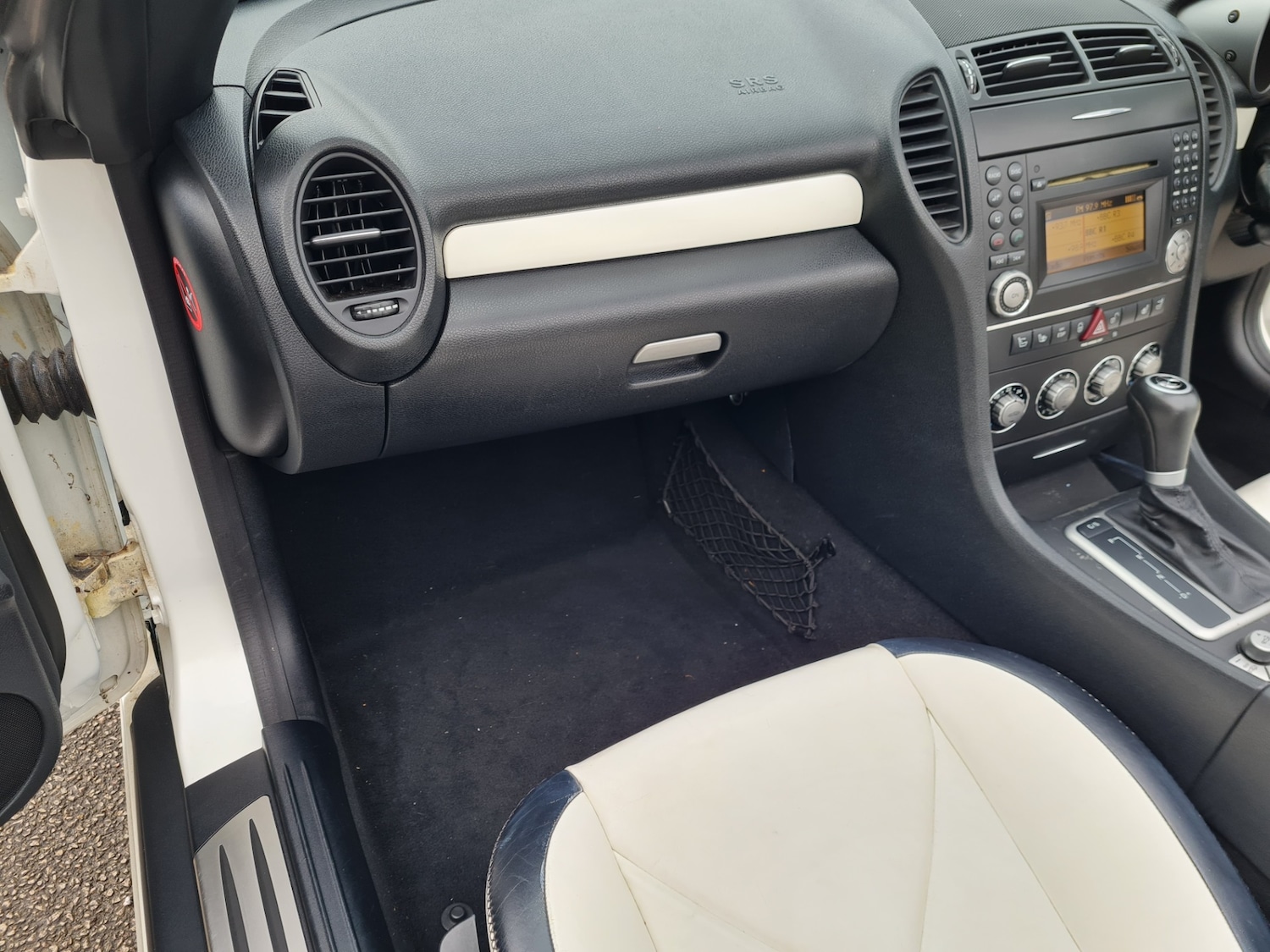 Used Mercedes-Benz SLK 2009 for sale - 75996675: Photo 49