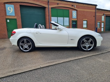 Used Mercedes-Benz SLK 2009 for sale - 75996675: Photo