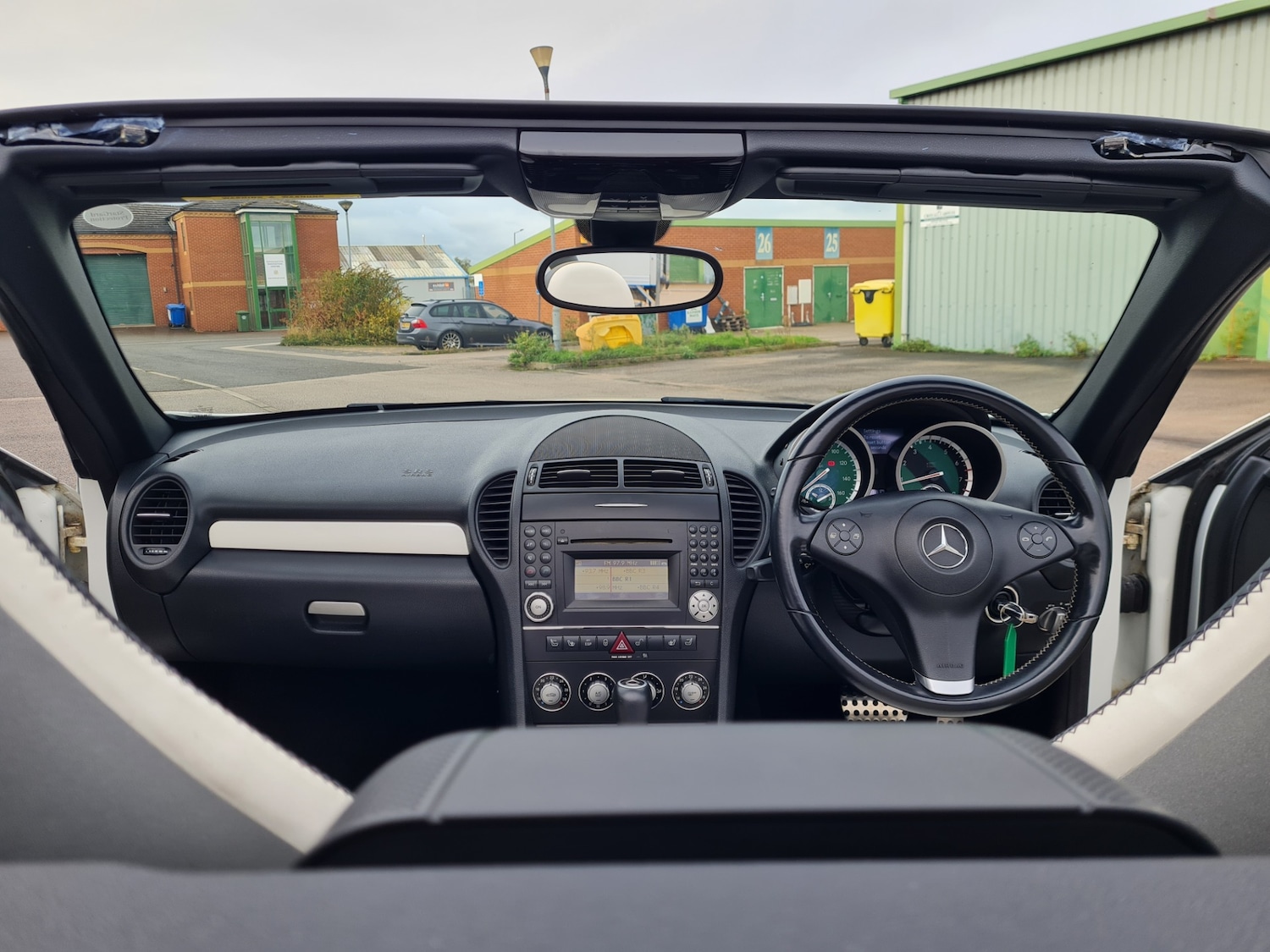 Used Mercedes-Benz SLK 2009 for sale - 75996675: Photo 52