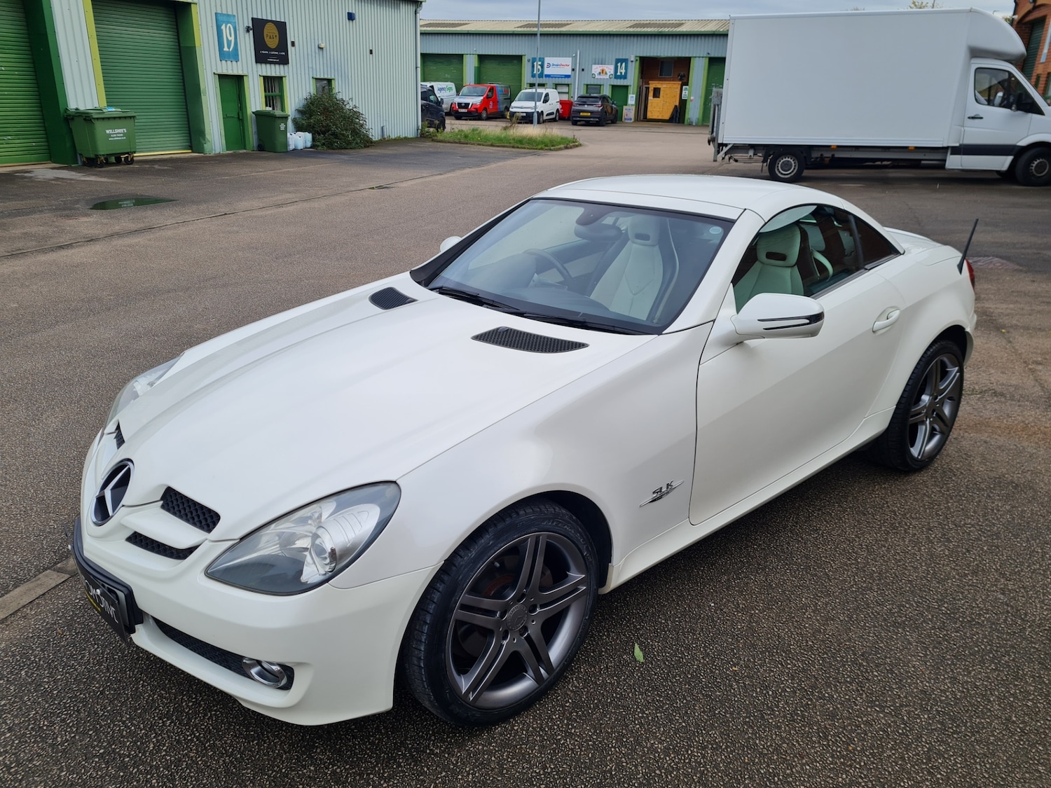 Used Mercedes-Benz SLK 2009 for sale - 75996675: Photo 64