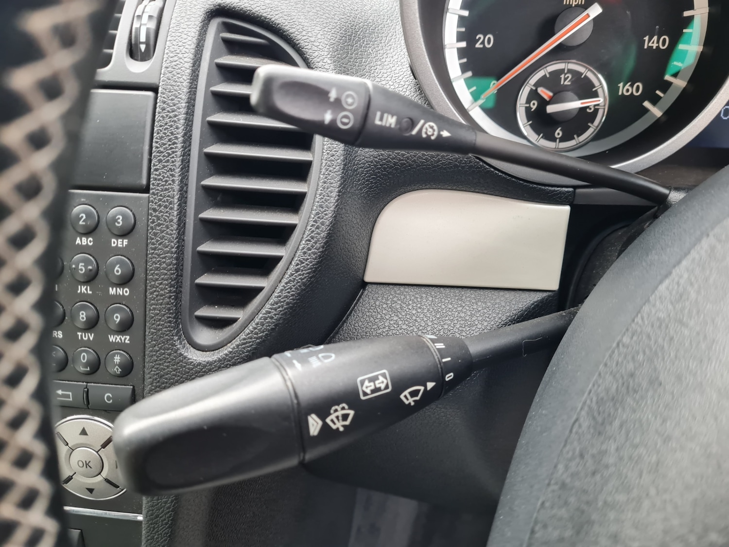 Used Mercedes-Benz SLK 2009 for sale - 75996675: Photo 68