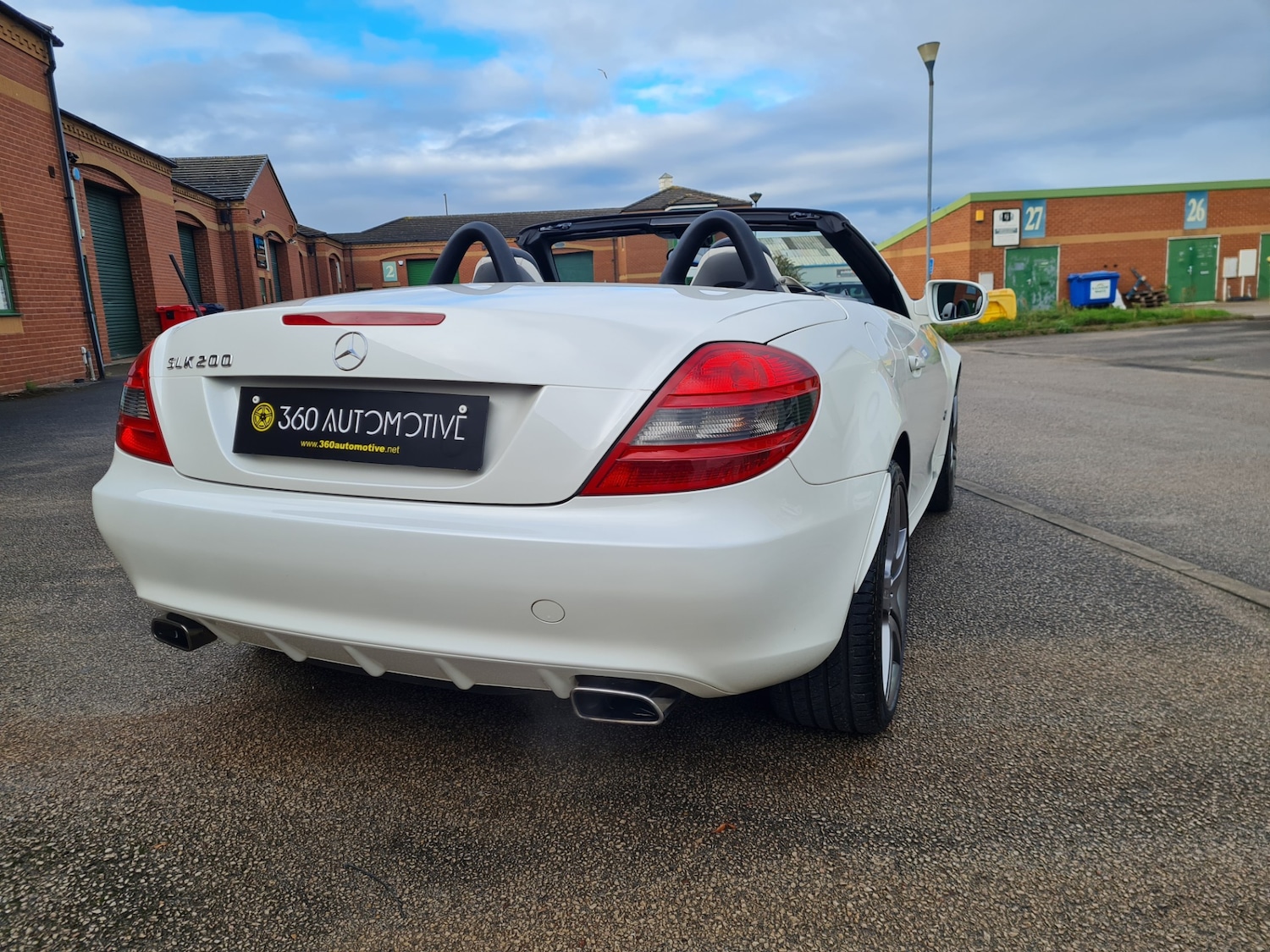 Used Mercedes-Benz SLK 2009 for sale - 75996675: Photo 9