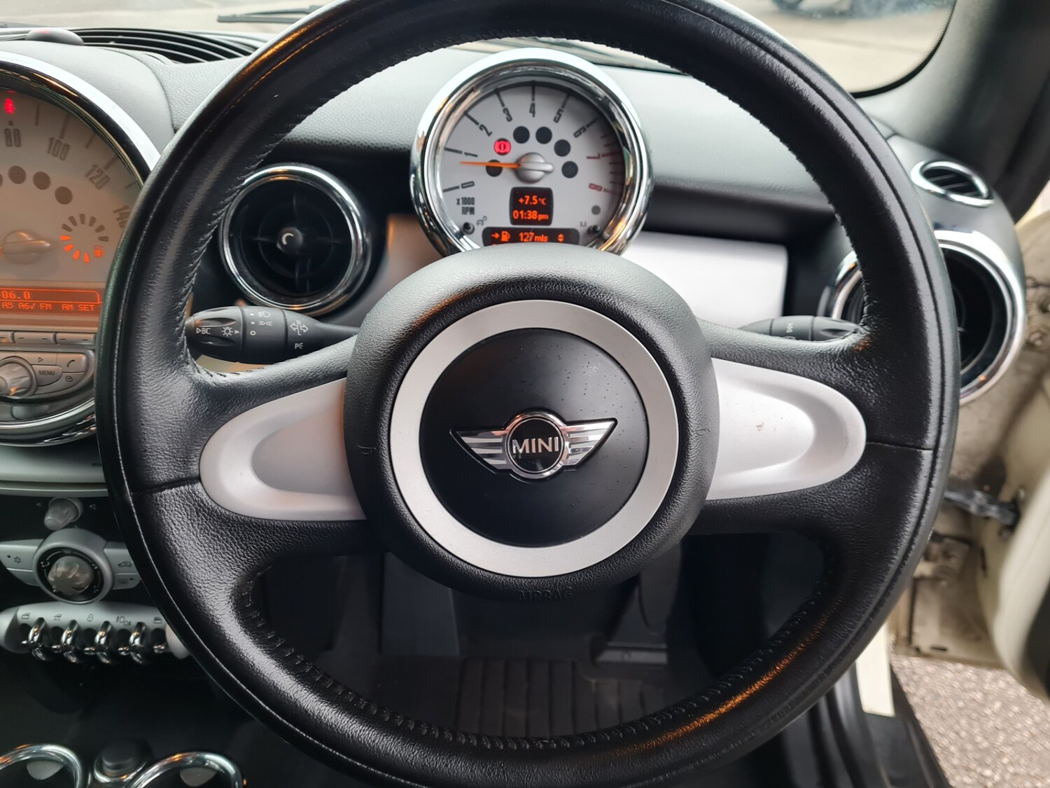 Used MINI Convertible 2010 for sale - 77272408: Photo 53