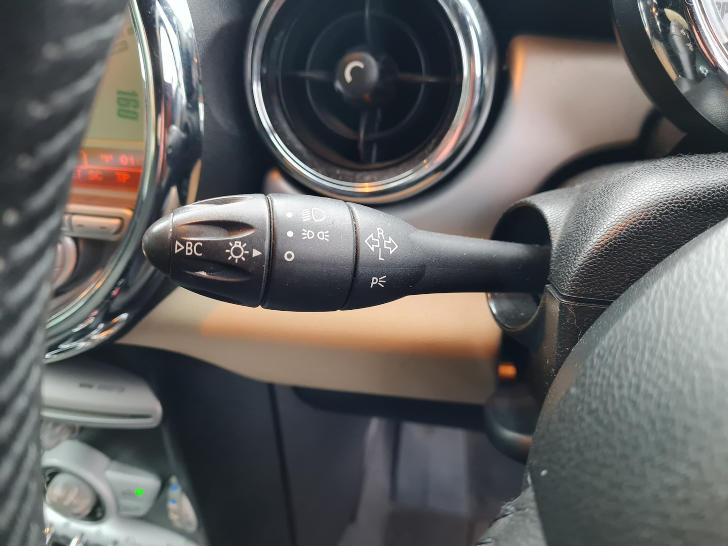 Used MINI Convertible 2010 for sale - 77272408: Photo 55