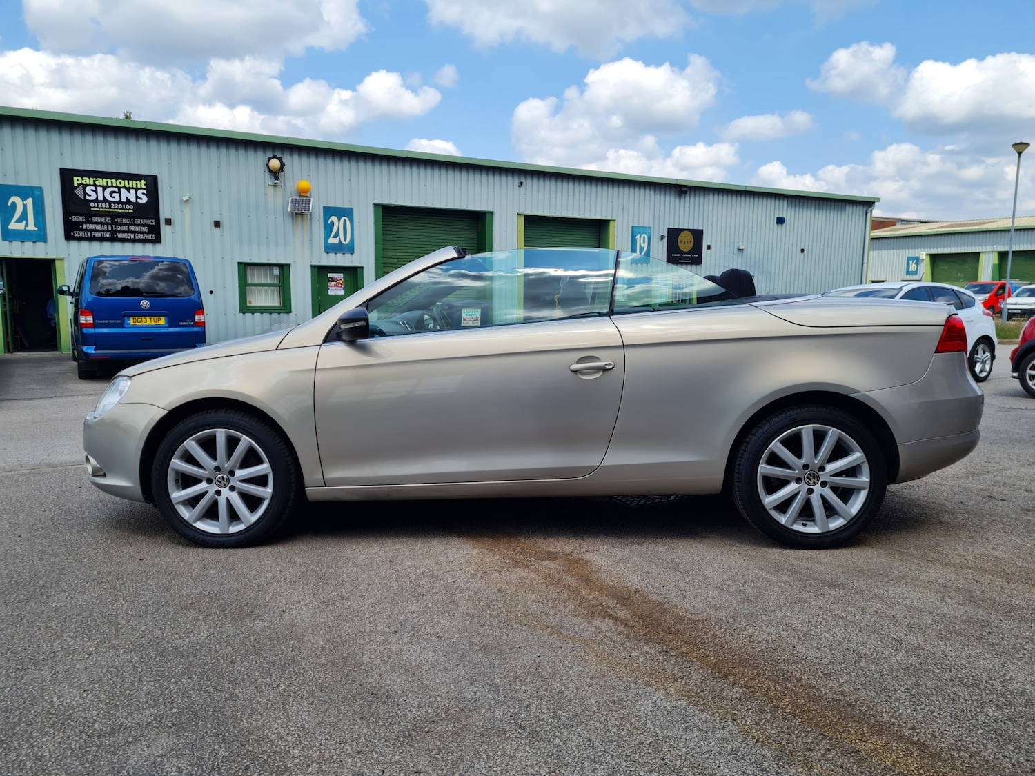 Used Volkswagen EOS 2009 for sale - 76707583: Photo 12