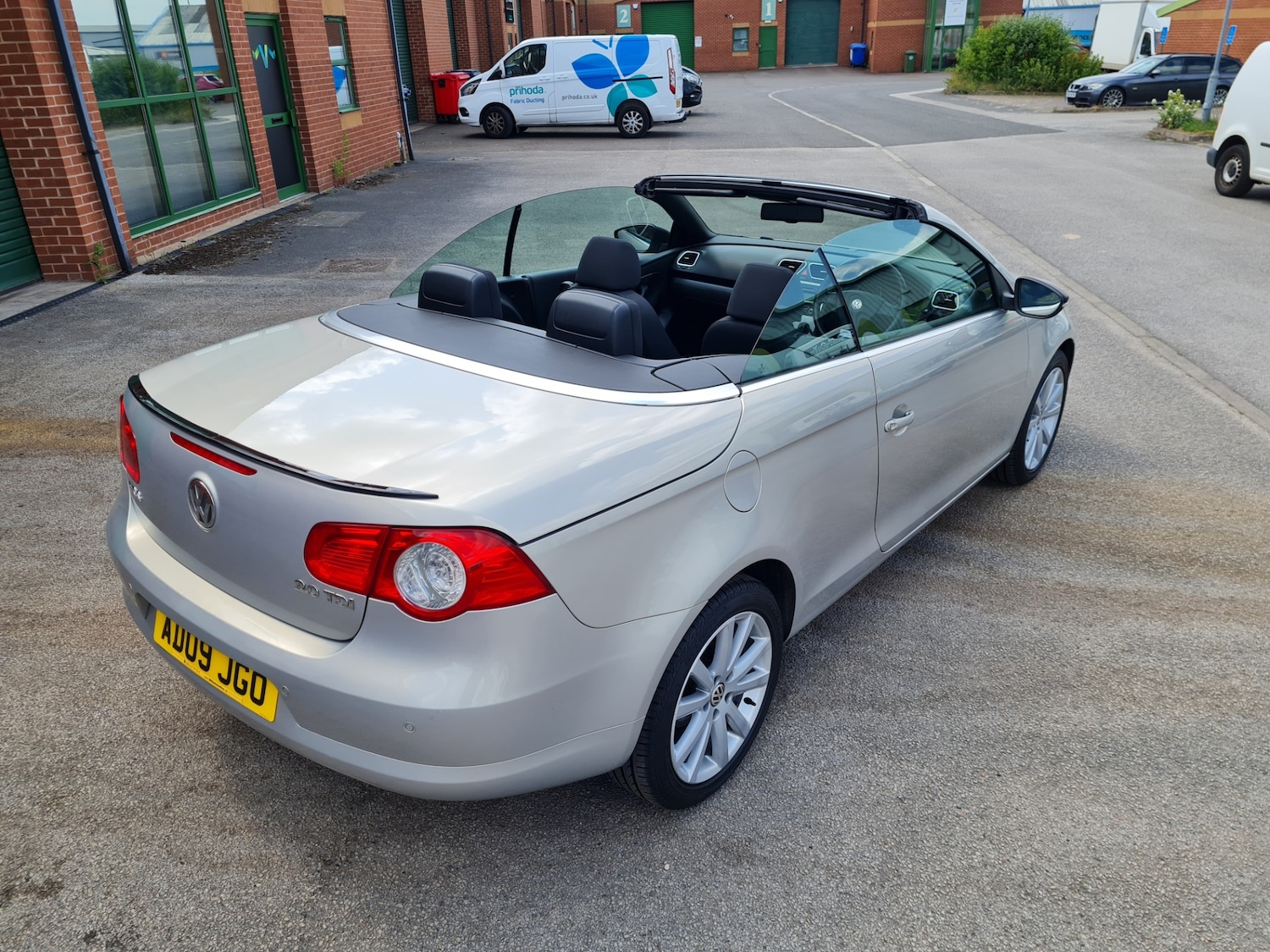 Used Volkswagen EOS 2009 for sale - 76707583: Photo 18