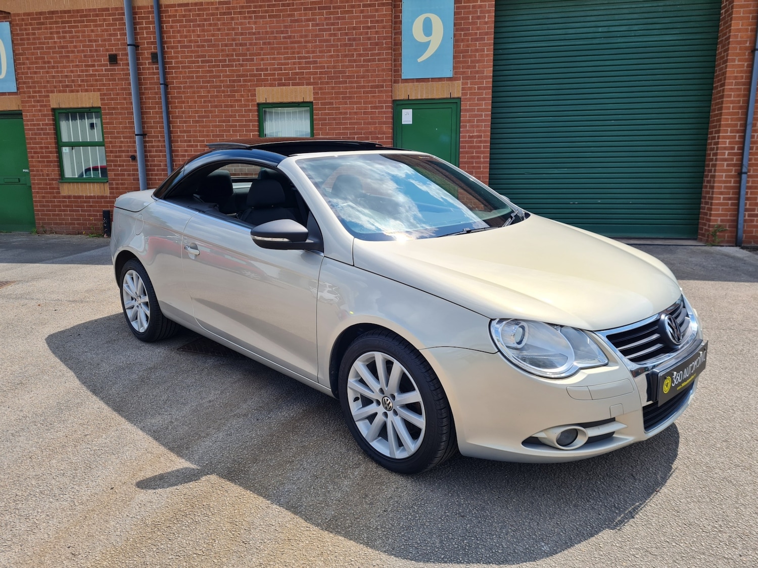 Used Volkswagen EOS 2009 for sale - 76707583: Photo 37