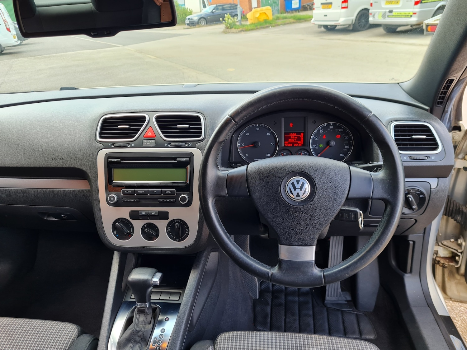 Used Volkswagen EOS 2009 for sale - 76707583: Photo 59