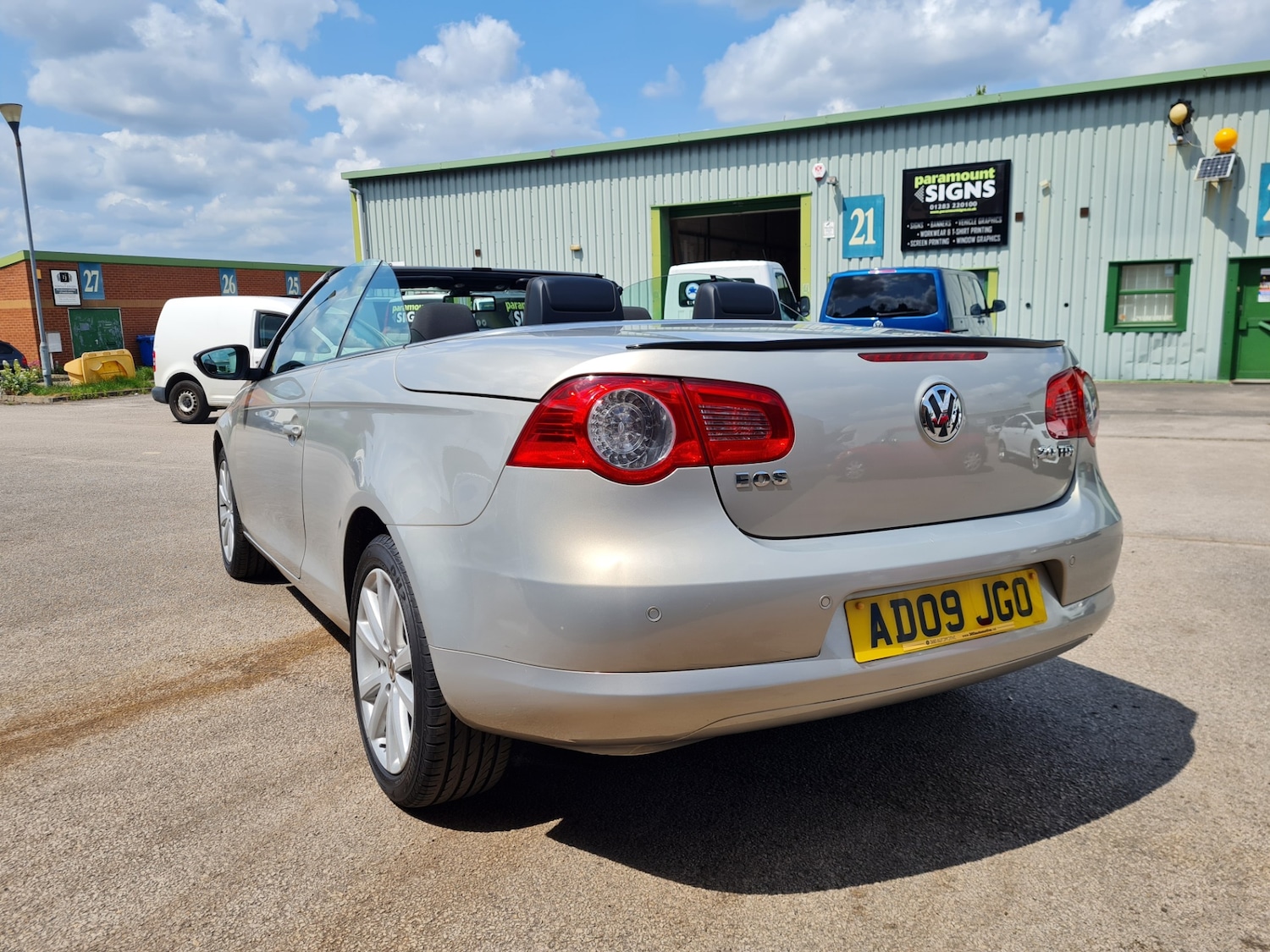 Used Volkswagen EOS 2009 for sale - 76707583: Photo 9