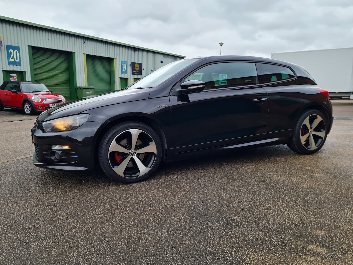 Used Volkswagen Scirocco 2013 for sale - 75996475: Photo 17