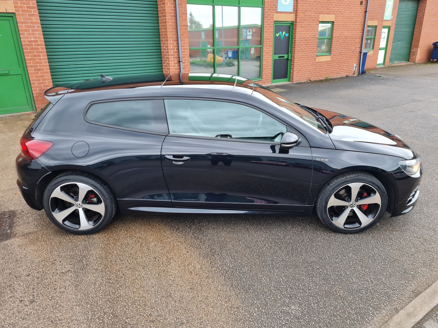 Used Volkswagen Scirocco 2013 for sale - 75996475: Photo 23