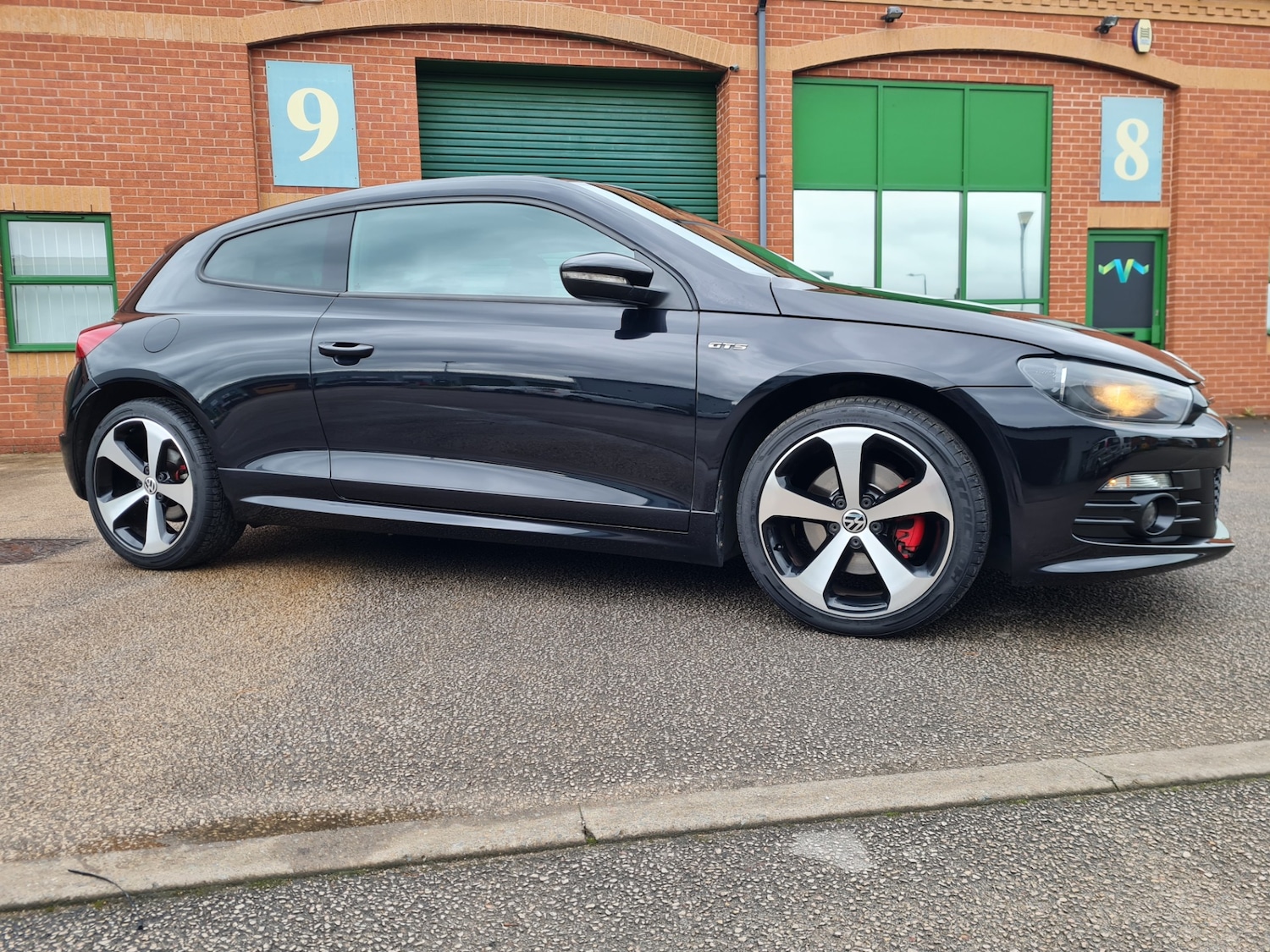 Used Volkswagen Scirocco 2013 for sale - 75996475: Photo 3