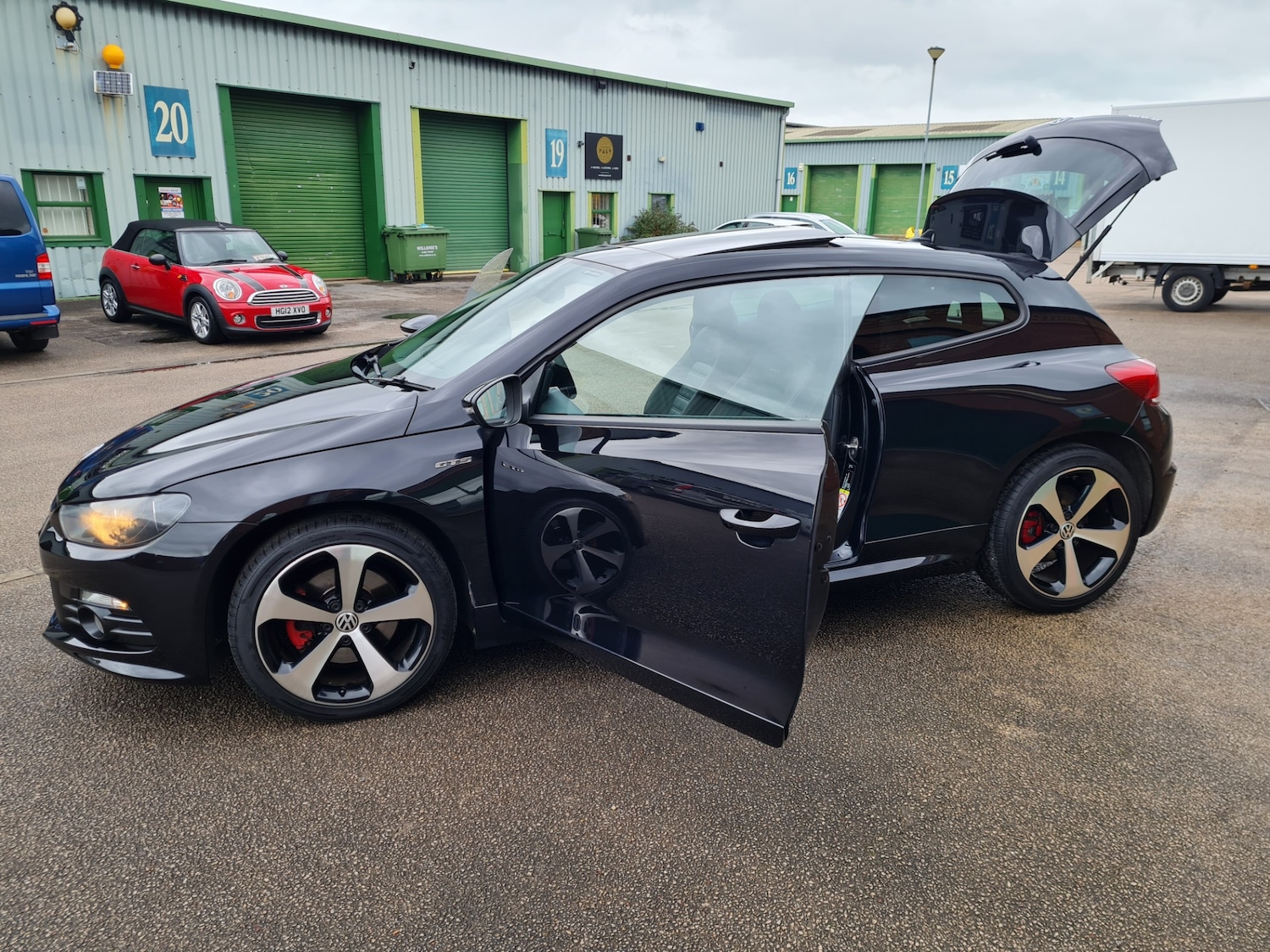 Used Volkswagen Scirocco 2013 for sale - 75996475: Photo 40