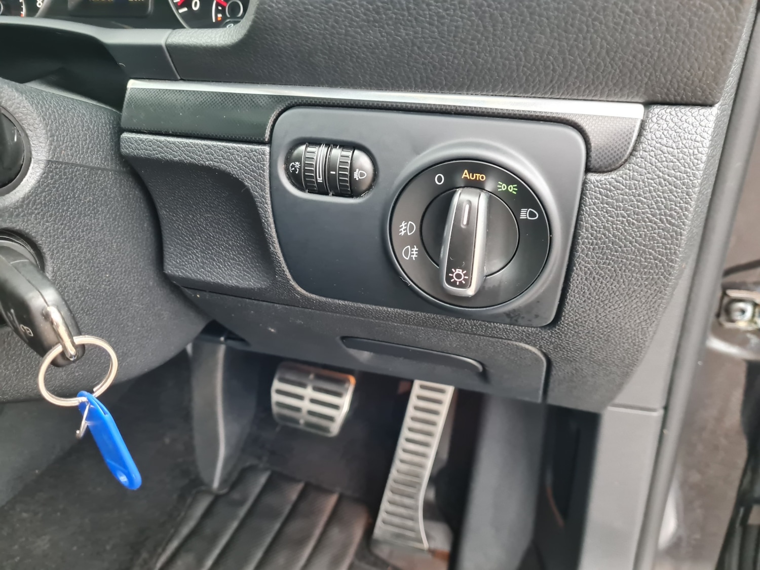 Used Volkswagen Scirocco 2013 for sale - 75996475: Photo 66