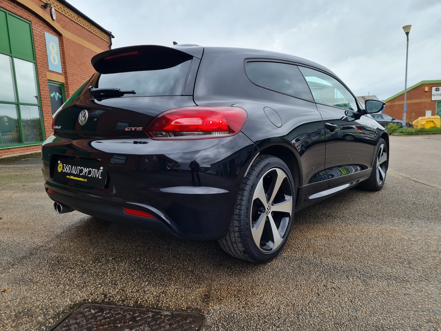 Used Volkswagen Scirocco 2013 for sale - 75996475: Photo 8