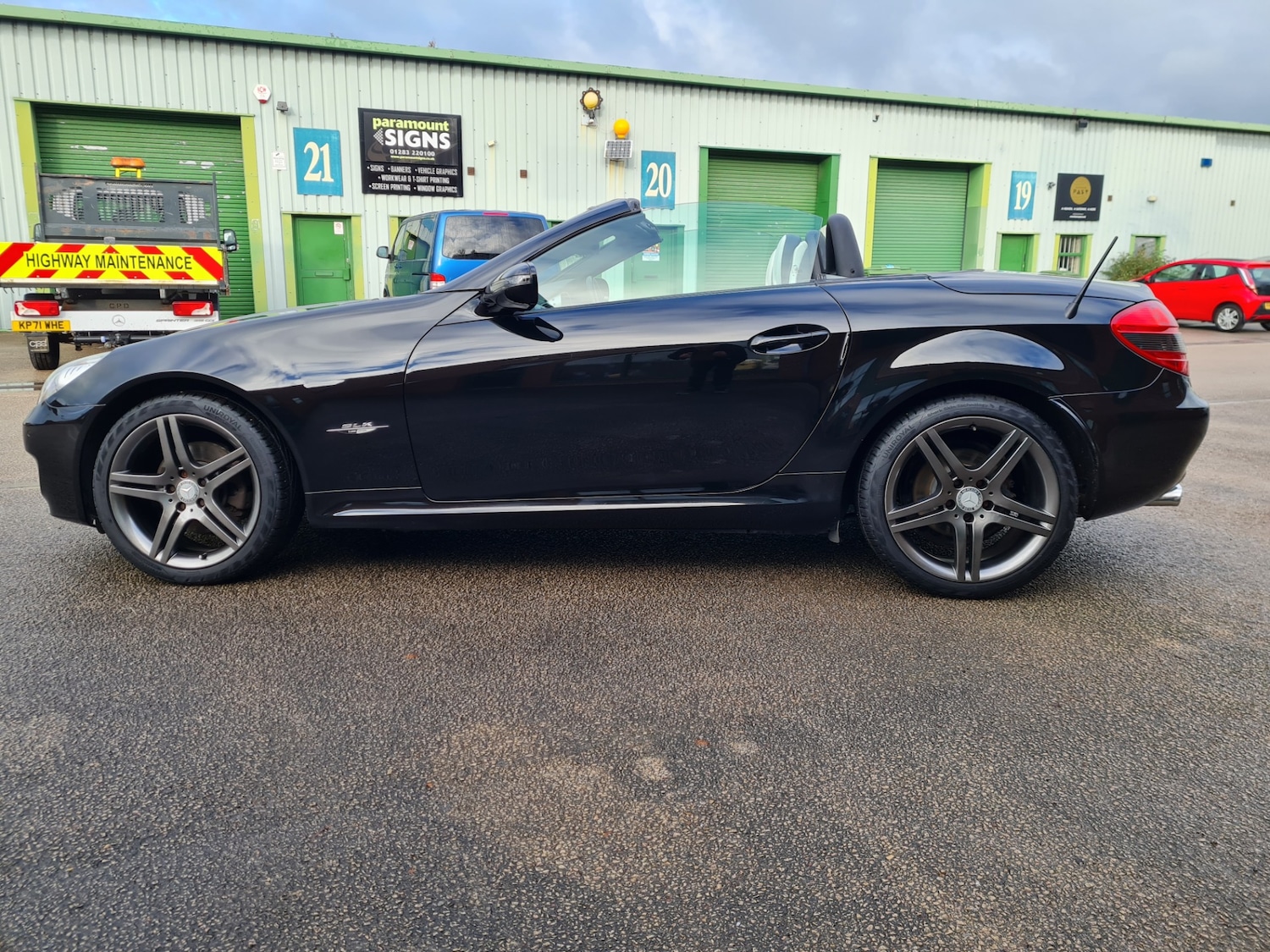 Used Mercedes-Benz SLK 2009 for sale - 76365002: Photo 15