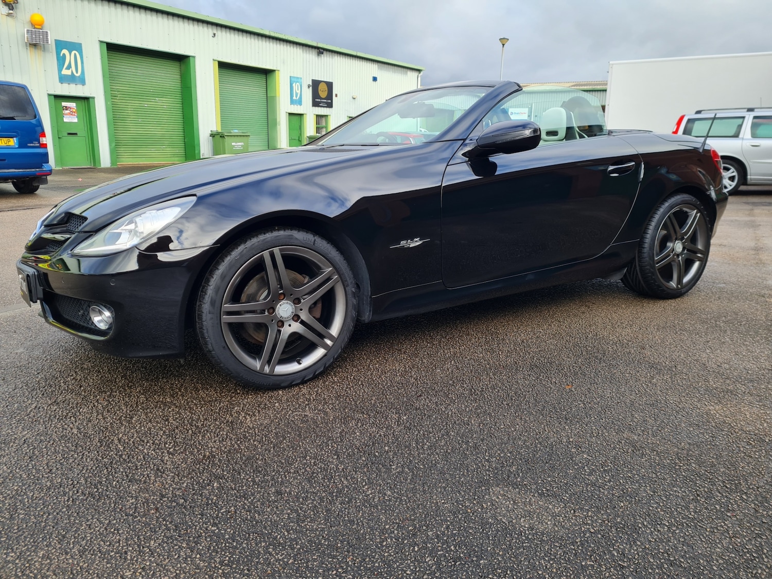 Used Mercedes-Benz SLK 2009 for sale - 76365002: Photo 17