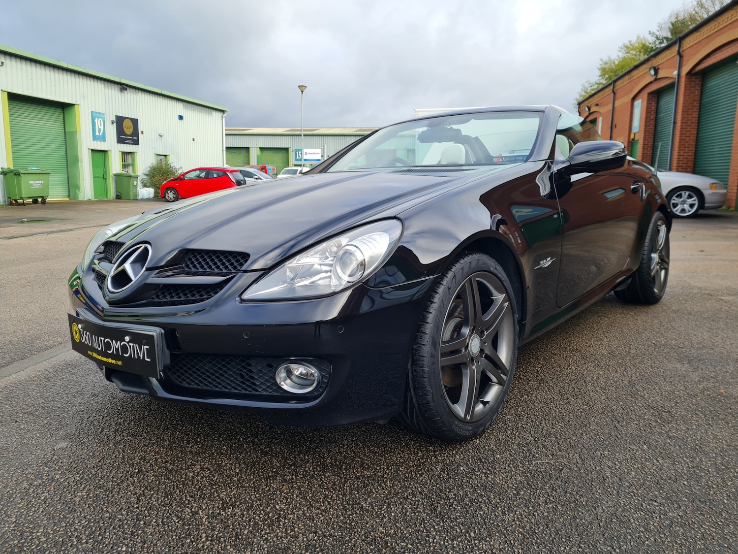 Used Mercedes-Benz SLK 2009 for sale - 76365002: Photo 19