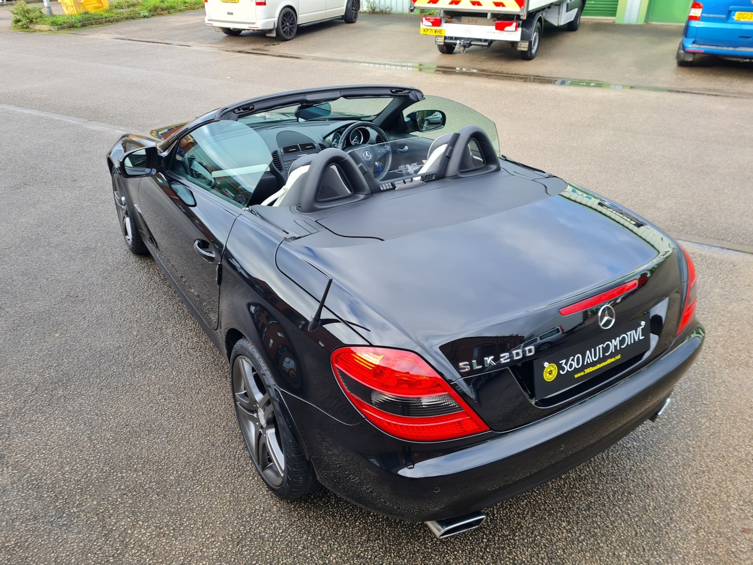 Used Mercedes-Benz SLK 2009 for sale - 76365002: Photo 24