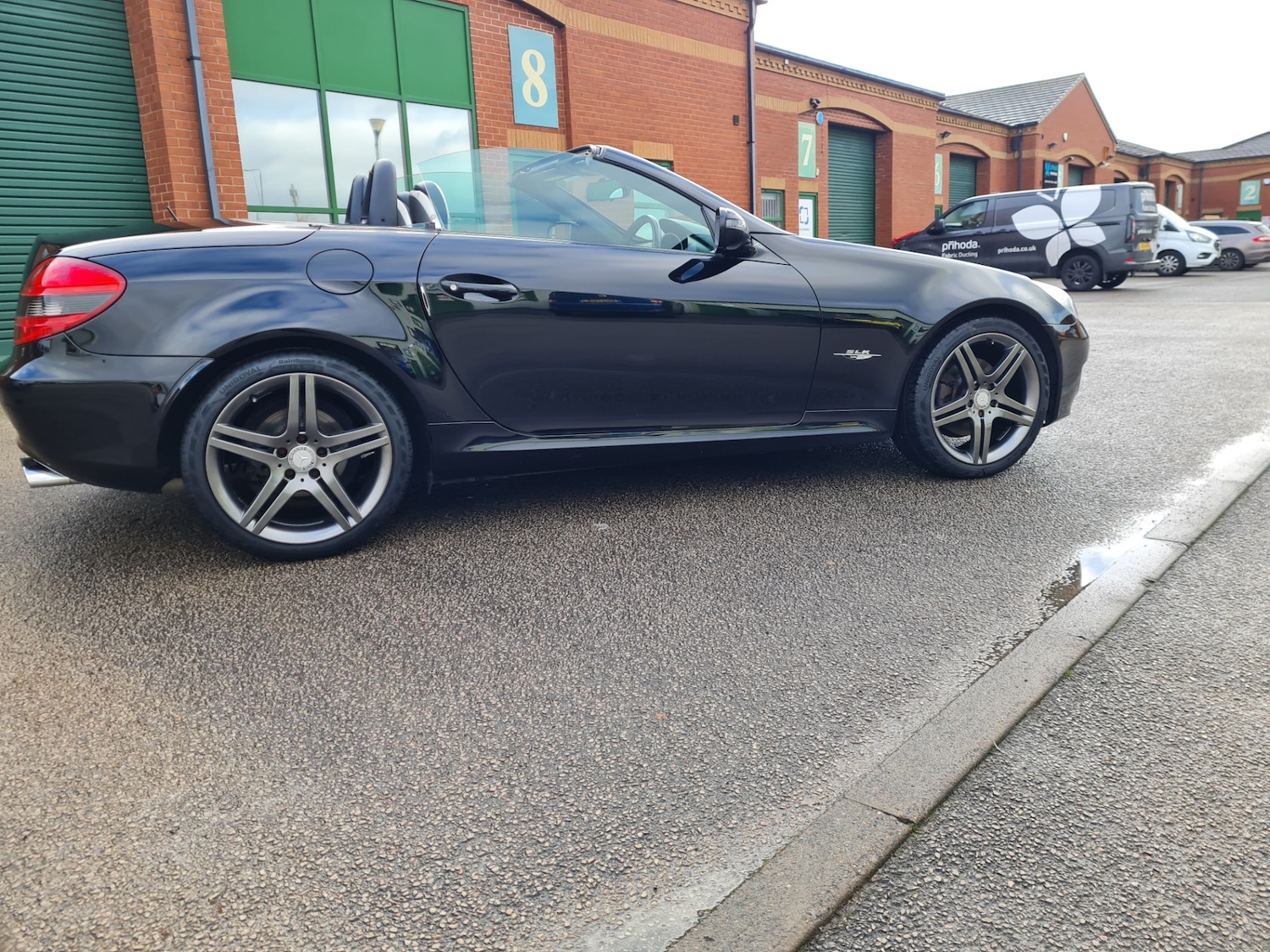 Used Mercedes-Benz SLK 2009 for sale - 76365002: Photo 5