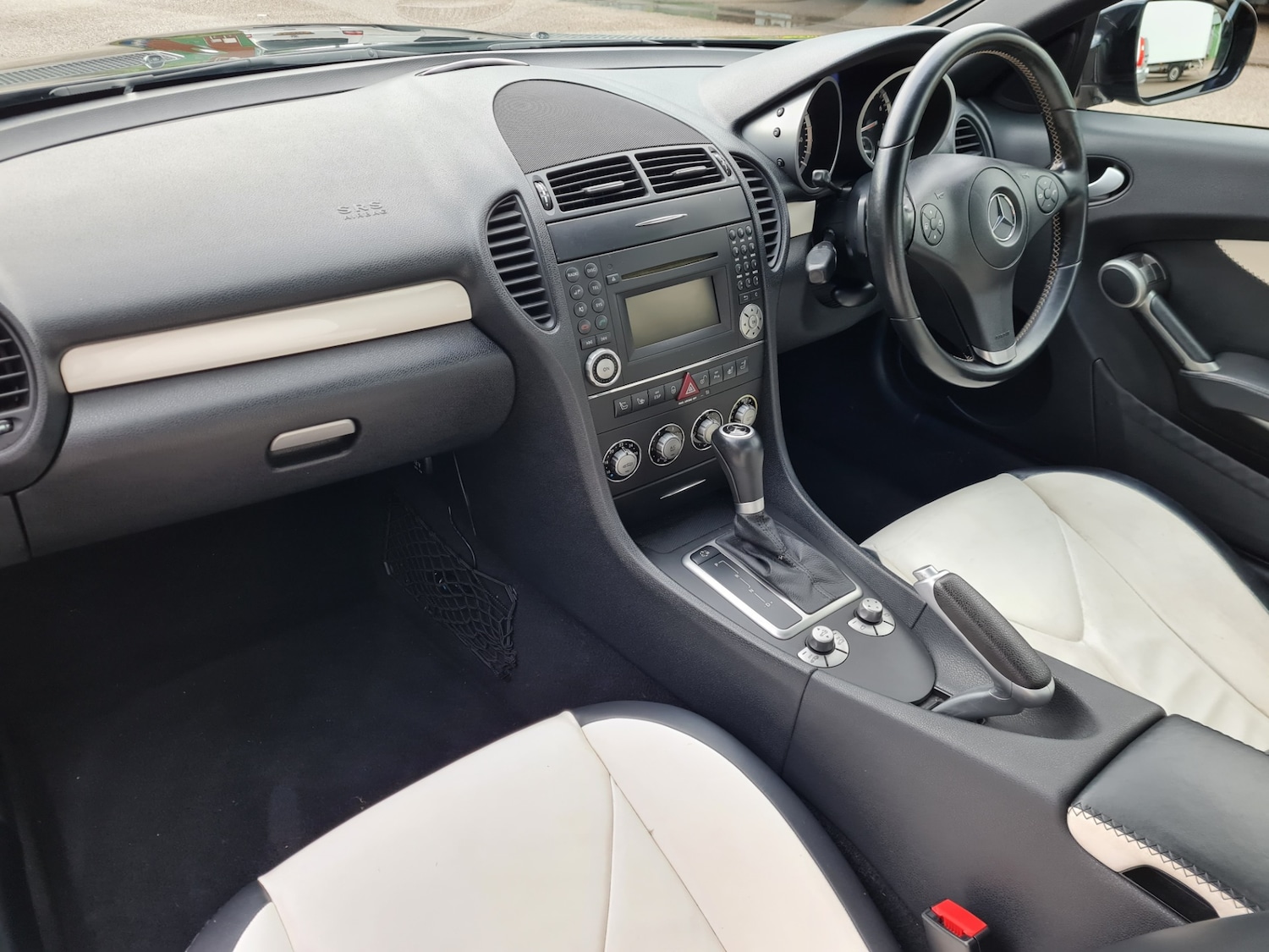 Used Mercedes-Benz SLK 2009 for sale - 76365002: Photo 59