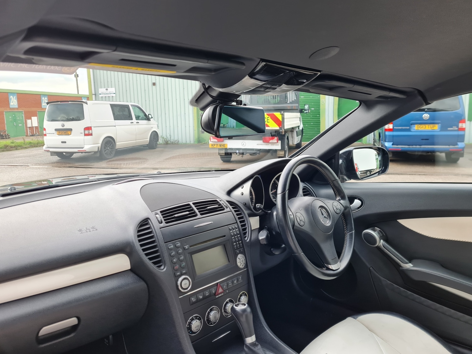 Used Mercedes-Benz SLK 2009 for sale - 76365002: Photo 60