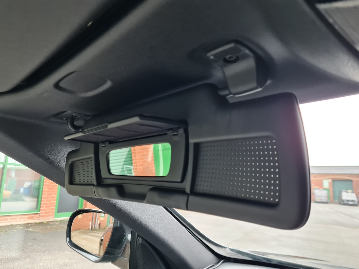 Used Mercedes-Benz SLK 2009 for sale - 76365002: Photo 80