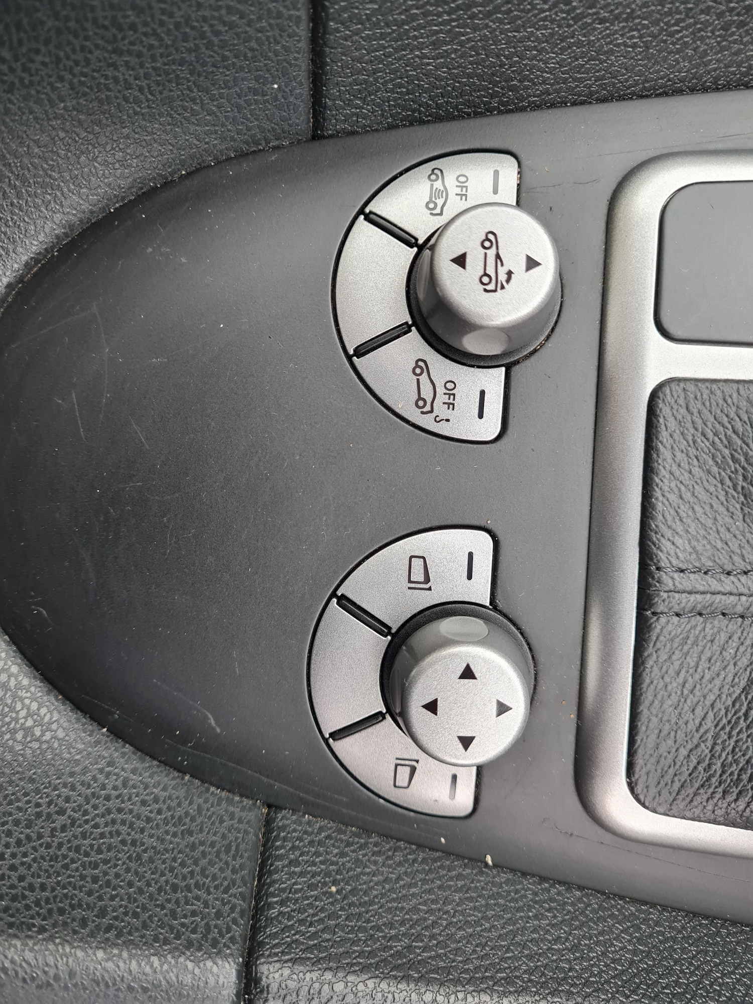 Used Mercedes-Benz SLK 2009 for sale - 76365002: Photo 82