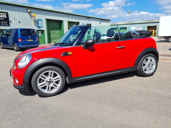 Used MINI Convertible 2012 for sale - 74705374: Photo 13