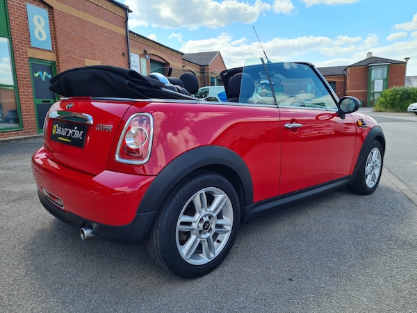 Used MINI Convertible 2012 for sale - 74705374: Photo 6