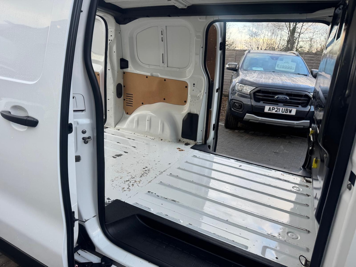 Used Citroen Dispatch 2017 for sale - 76521582: Photo 9